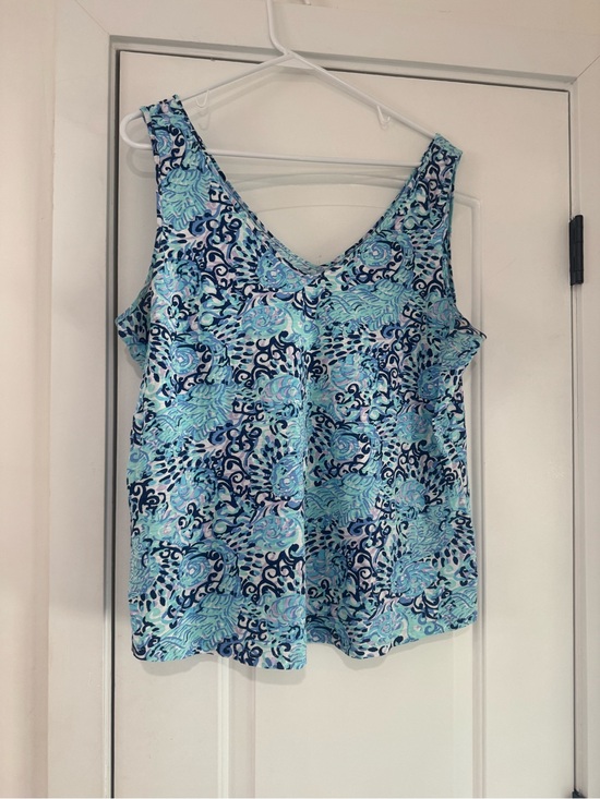 Lilly Pulitzer Tops - Lilly Pulitzer GiGi V-Neck Tank in Light Aqua Spritz XL